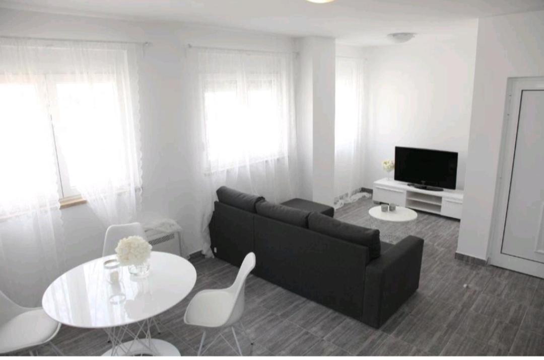 Apartments Mare Gradac  Zimmer foto